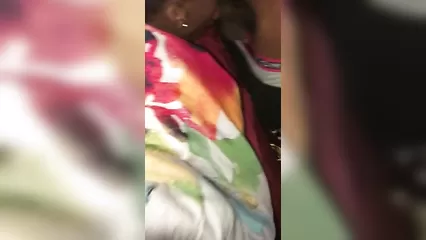 Негритянское трио МЖМ трахается в хоум порно
